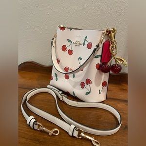 COACH Cherry Print Chalk Mollie Bucket 22 Bag With Unbranded Cherry Bag Charm